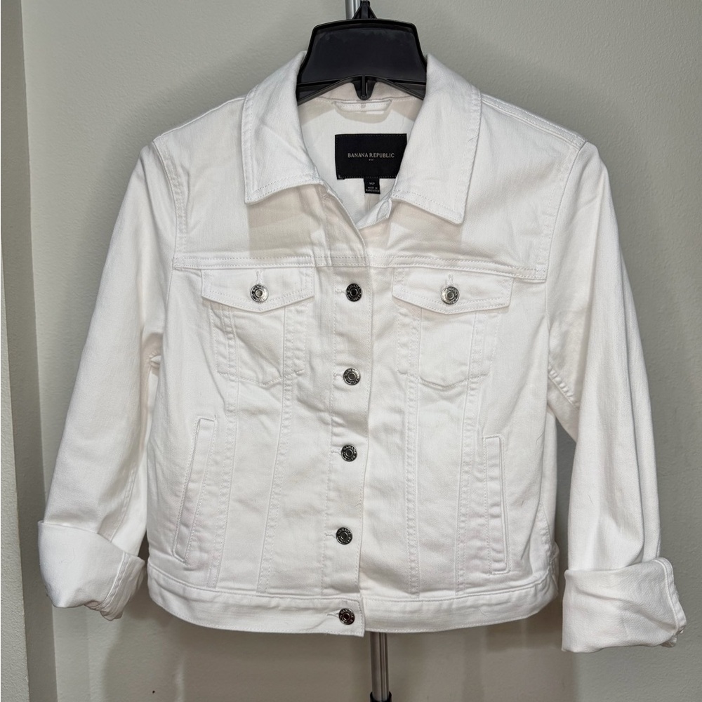 Banana Republic Women's Classic White Denim Jean Jacket